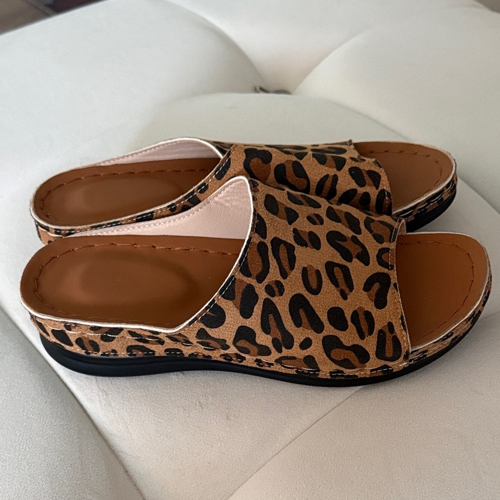 Leopard Print Women's Slide Sandals
